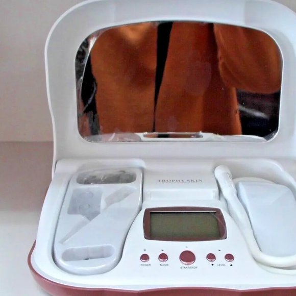 Trophy Skin MicrodermMD - At Home Microdermabrasion Kit NEW OPEN BOX - Picture 3 of 5